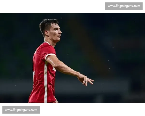 延边龙鼎官宣!191cm 中国香港铁卫劳烈斯加盟 冲超功臣补强后防